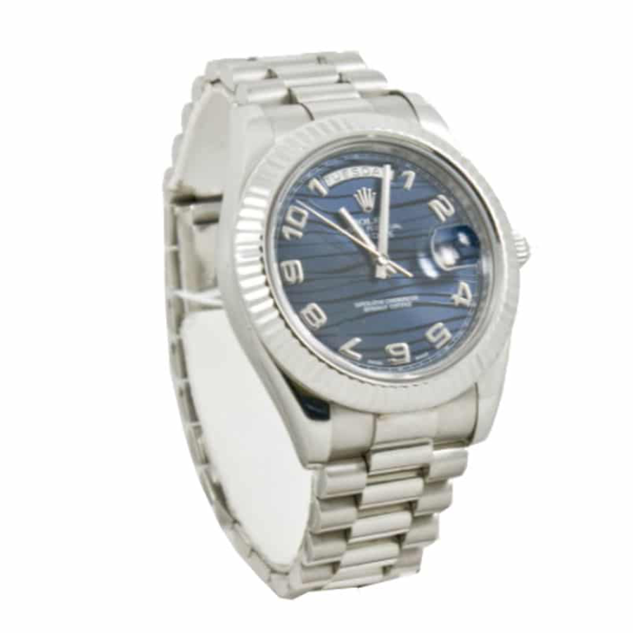 Rolex Day-Date 228238-0002 Blue Champagne Dial Exceptional photograph 2