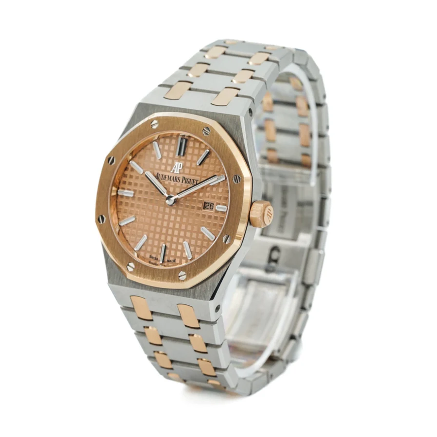 Audemars Piguet Royal Oak 25940SK.OO.D002CA.02 Two-Tone photograph 2