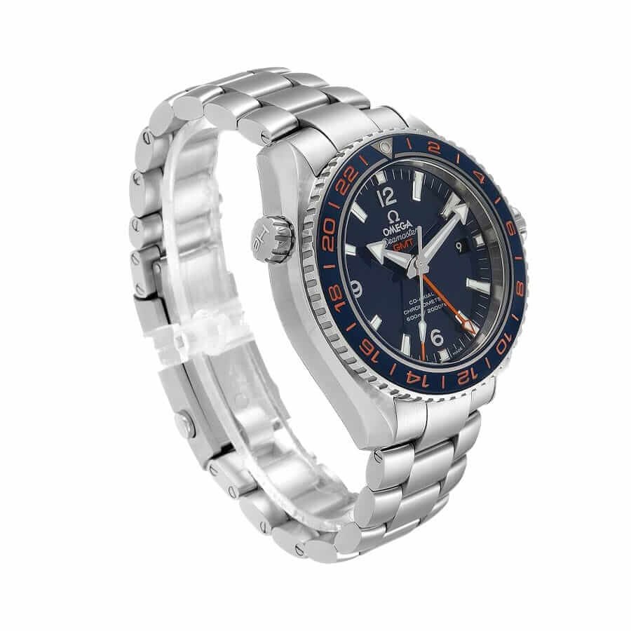Omega Seamaster Planet Ocean 232.30.44.22.03.001 photograph 2