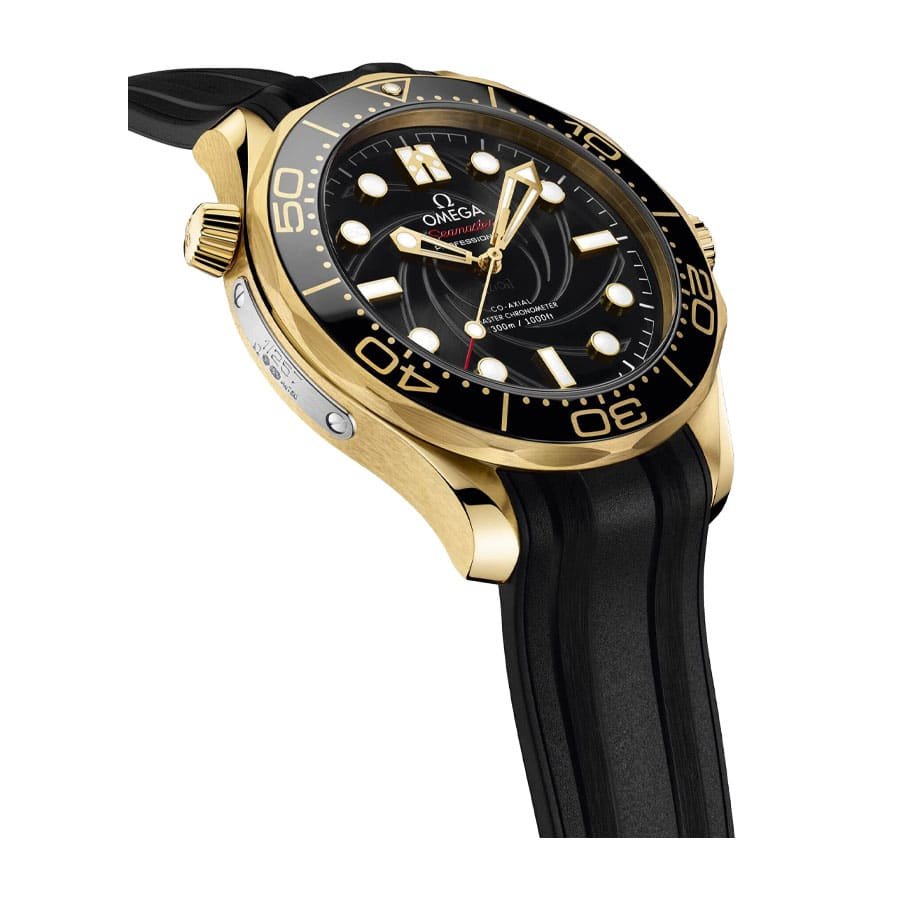Omega Seamaster Diver 210.30.42.20.01.001 Black Dial photograph 2