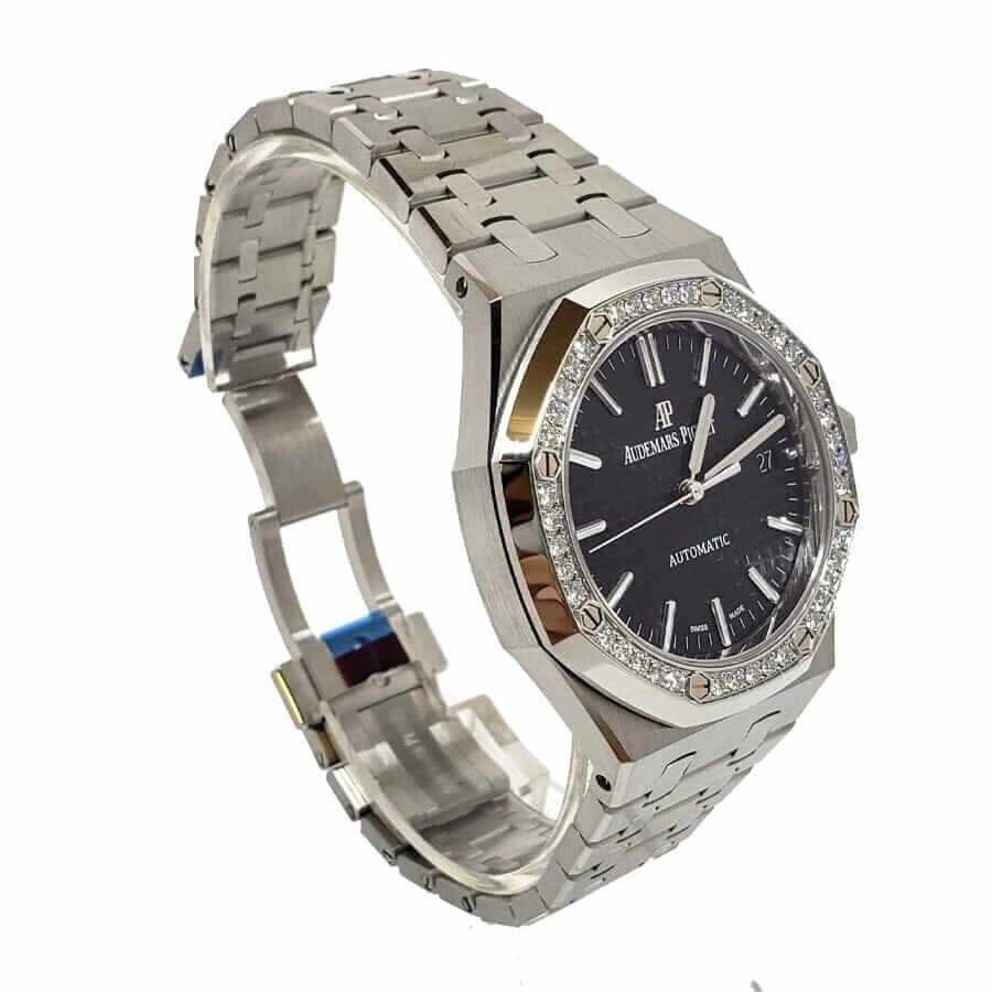 Audemars Piguet Royal Oak 15451ST Diamond Bezel Silver Dial Ultra Fine photograph 2