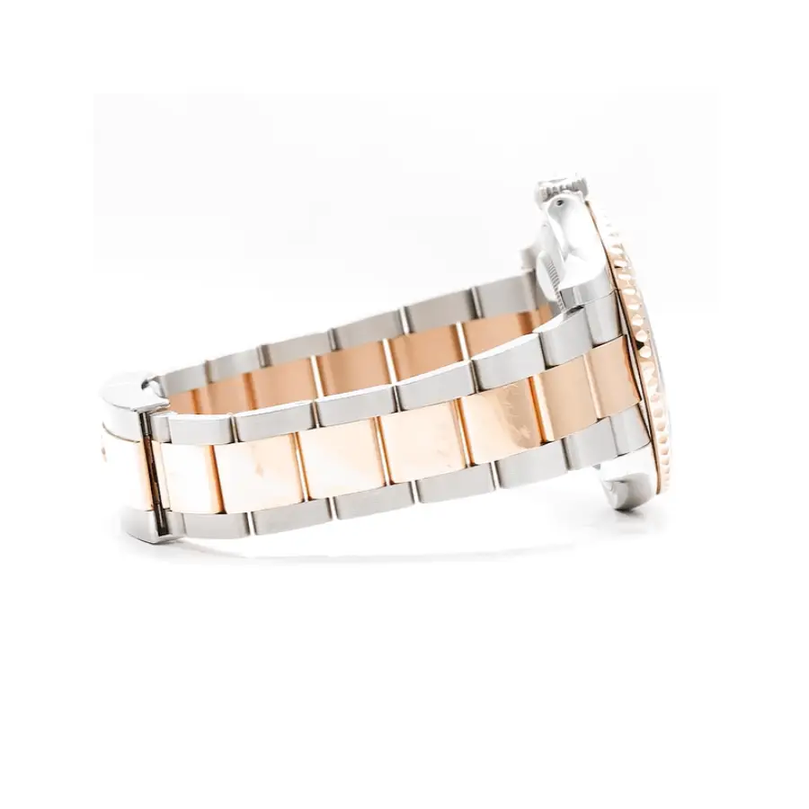 Rolex Yacht-Master M126621-0001 Rose Gold photograph 2